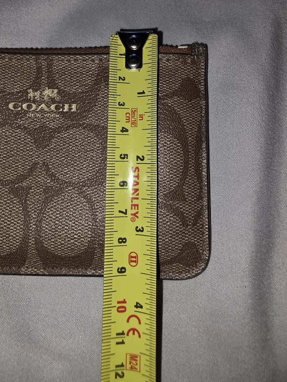 Coach Signature Divided Card Case with Key Ring